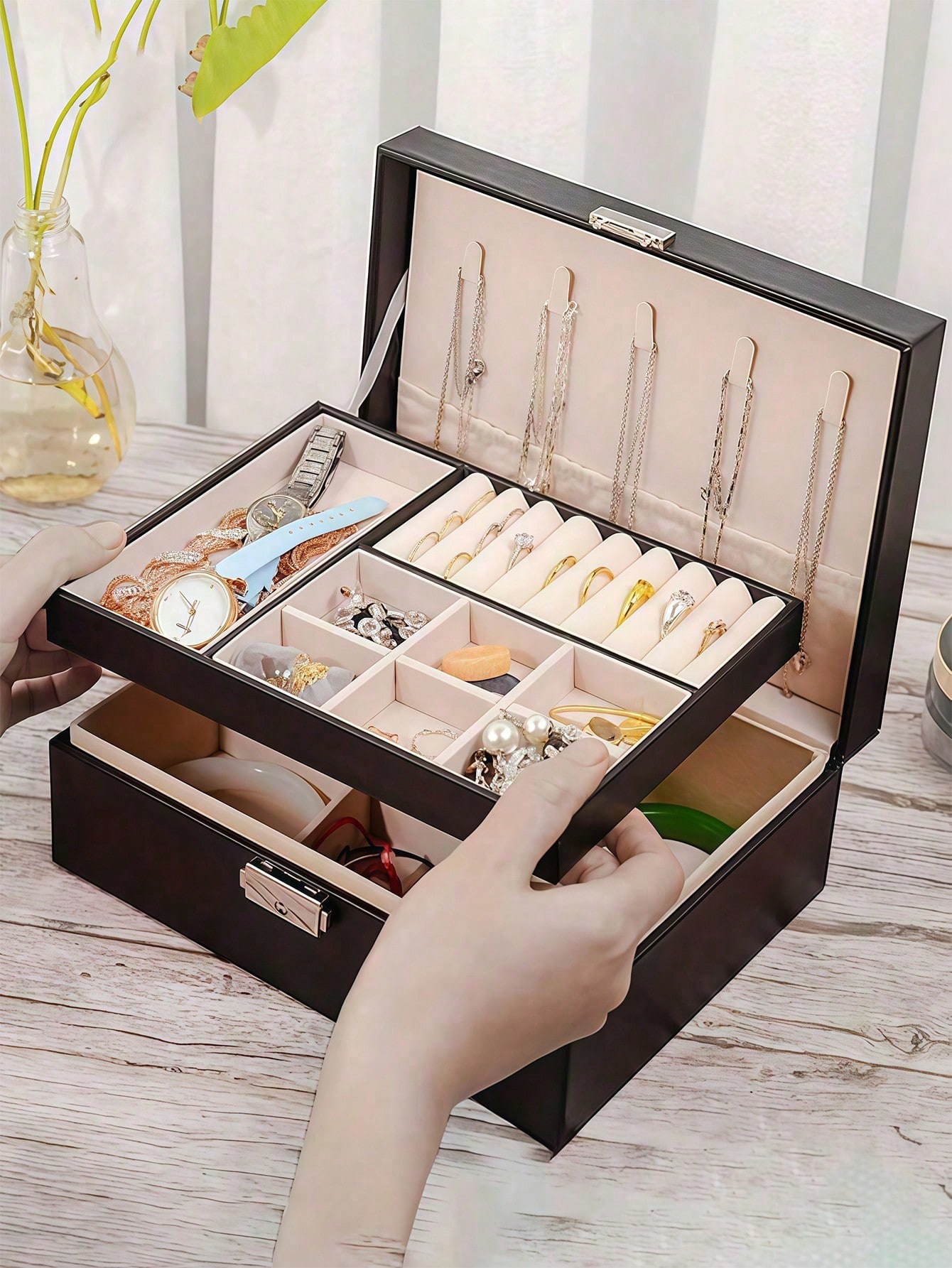 1pc Jewelry Storage Box, Large - Jewelry Stores With Watches 评论和价格
